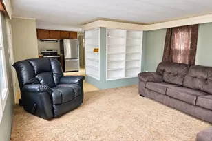 216 Cedar St, Millinocket, ME 04462 - Photo 5