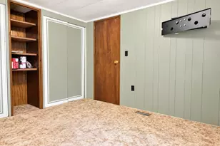 216 Cedar St, Millinocket, ME 04462 - Photo 11