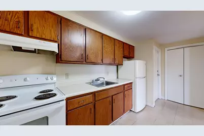 198 Park Street, Lewiston, ME 04240 - Photo 19