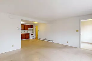 198 Park St, Lewiston, ME 04240 - Photo 7