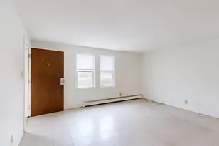 198 Park St, Lewiston, ME 04240 - Photo 9