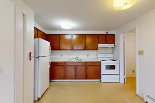 198 Park St, Lewiston, ME 04240 - Photo 5