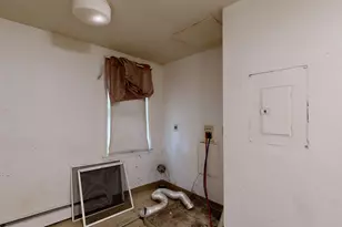 212 Park St, Lewiston, ME 04240 - Photo 23
