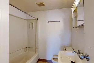 212 Park St, Lewiston, ME 04240 - Photo 21