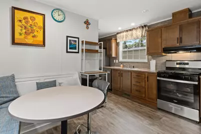 24 Primrose Lane, Brunswick, ME 04011 - Photo 7