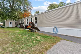 24 Primrose Ln, Brunswick, ME 04011 - Photo 11