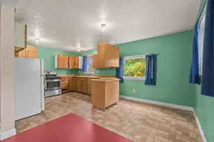 567 Mt Pisgah Rd, Winthrop, ME 04364 - Photo 5