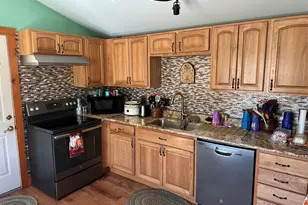 481 Main St, Richmond, ME 04357 - Photo 15