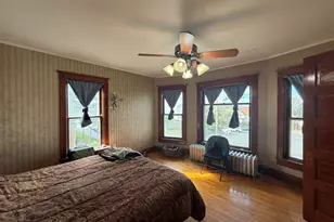 97 Main St, Lincoln, ME 04457 - Photo 25