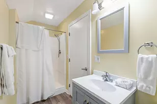 8 Prince St, Lincoln, ME 04457 - Photo 79