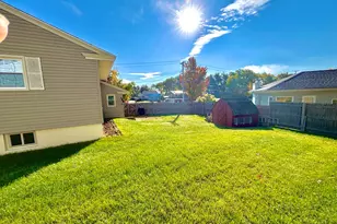 6 Pleasant St, Millinocket, ME 04462 - Photo 5