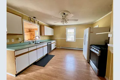 120 Prospect Street, Millinocket, ME 04462 - Photo 13