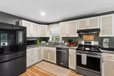 39 Garden Street, Old Orchard Beach, ME 04064 - Photo 9