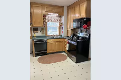 68 Main Street, Phillips, ME 04966 - Photo 9