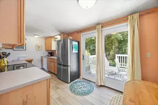 28 Constitution Dr, Westbrook, ME 04092 - Photo 9