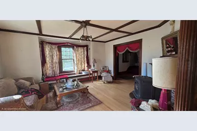 27 W Dartmouth Street, Auburn, ME 04210 - Photo 11