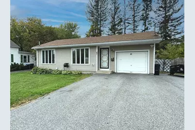 82 Leavitt Avenue, Lewiston, ME 04240 - Photo 1