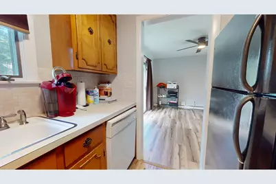 82 Leavitt Avenue, Lewiston, ME 04240 - Photo 13