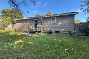82 Leavitt Ave, Lewiston, ME 04240 - Photo 27