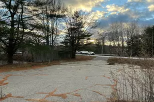 912 Washington St N, Auburn, ME 04210 - Photo 1