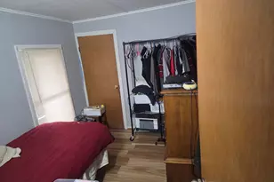 246 Lincoln St, Lewiston, ME 04240 - Photo 11