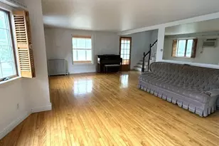 6 Colonial St, Waterville, ME 04901 - Photo 9