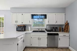 367 Poplar St, Old Town, ME 04468 - Photo 17