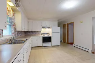 8 Highland Ave, Lewiston, ME 04240 - Photo 7