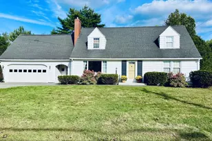 77 Greenwood Ave, Winthrop, ME 04364 - Photo 1