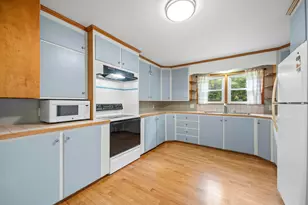 137 Bayview Rd, Nobleboro, ME 04555 - Photo 11