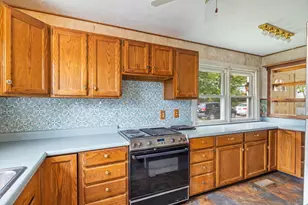 174 Brackett St, Westbrook, ME 04092 - Photo 11