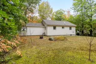 193 Country Club Rd, Boothbay, ME 04537 - Photo 3