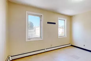 34 Shawmut St, Lewiston, ME 04240 - Photo 19