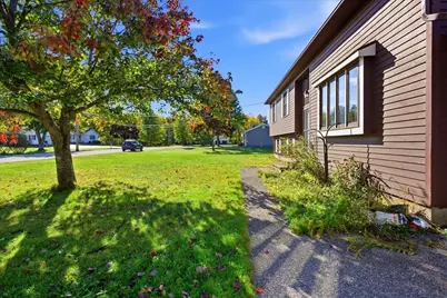 37 Meadow Lane, Auburn, ME 04210 - Photo 3
