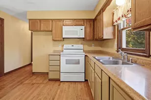 37 Meadow Ln, Auburn, ME 04210 - Photo 29