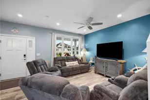29 Summit St, Old Orchard Beach, ME 04064 - Photo 7