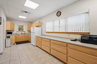 1380 Hammond Street, Bangor, ME 04401 - Photo 29