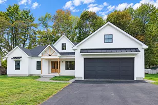 3 Walker Dr, Saco, ME 04072 - Photo 3