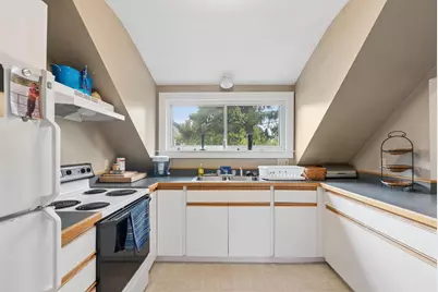 98 North Street, Kennebunkport, ME 04046 - Photo 25