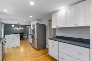 28 Stone Dr, Cape Elizabeth, ME 04107 - Photo 17