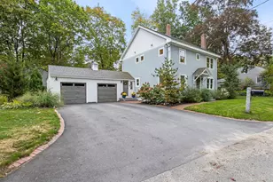 28 Stone Dr, Cape Elizabeth, ME 04107 - Photo 1