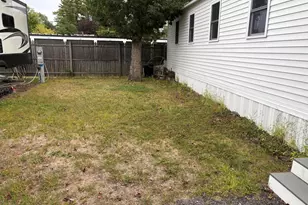 27 Ocean Park Rd, Old Orchard Beach, ME 04064 - Photo 3