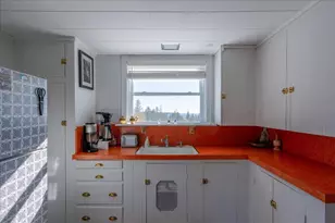 689 Main Rd, Islesboro, ME 04848 - Photo 9