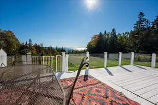 689 Main Rd, Islesboro, ME 04848 - Photo 37