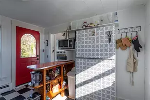 689 Main Rd, Islesboro, ME 04848 - Photo 13
