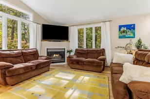 27 Pocahontas Rd, Kittery, ME 03905 - Photo 7