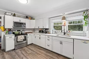 21 Edwards St, Portland, ME 04102 - Photo 23