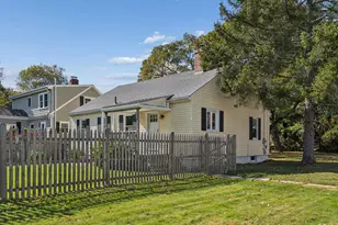 43 Edwards St, Portland, ME 04102 - Photo 29