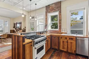 77 Carleton St, Portland, ME 04102 - Photo 29
