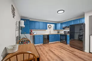 80 Silver St, Waterville, ME 04901 - Photo 7